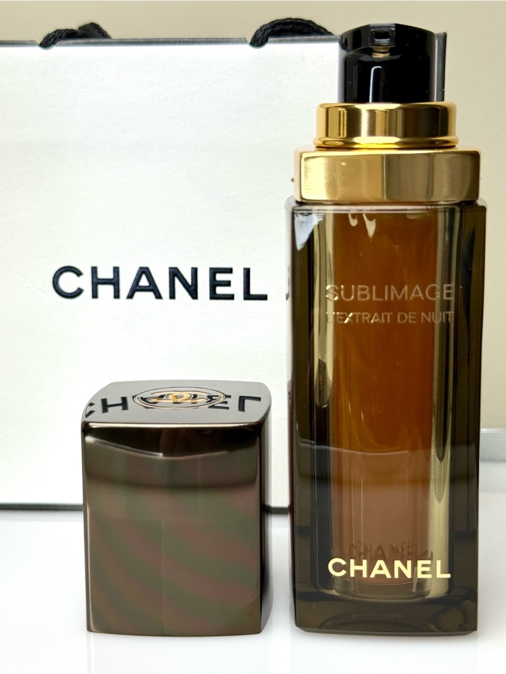 Chanel Sublimage L'Extrait de Nuit - Ultimate Repair Night Concentrate Serum